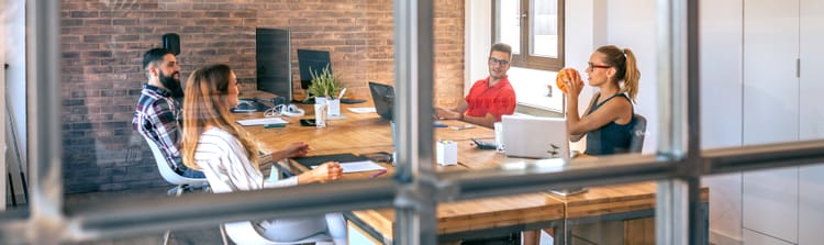 Leveraging the Global Talent Pool with Hybrid Work Strategies